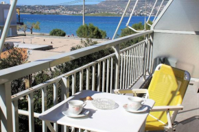 Apartment SEA VIEW in front of the beach of Agia Marina